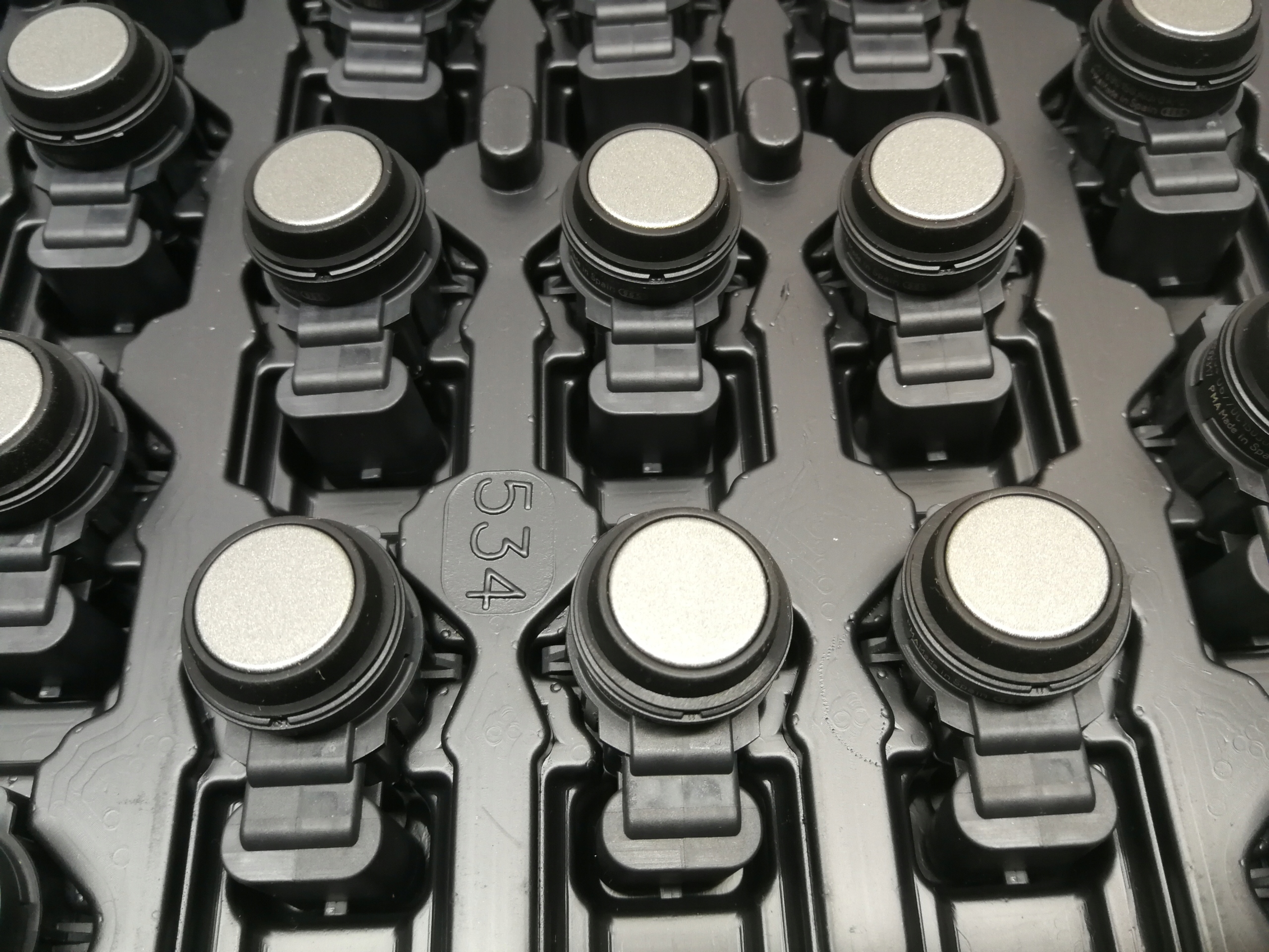 Датчик PDC BOSCH TESLA model S, X 1048473-11-a