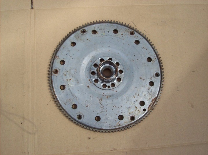 AUDI A6 C7 3.0TDI KOŁO ZAMACHOWE 06E105323T