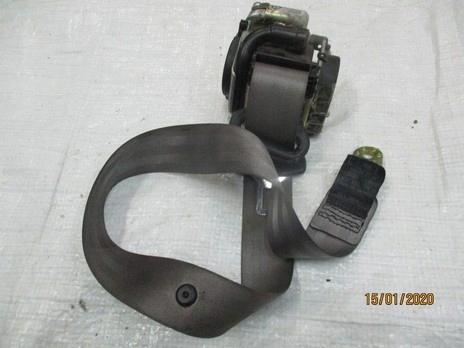 A4 B5 ремень безопасности 8D0857706