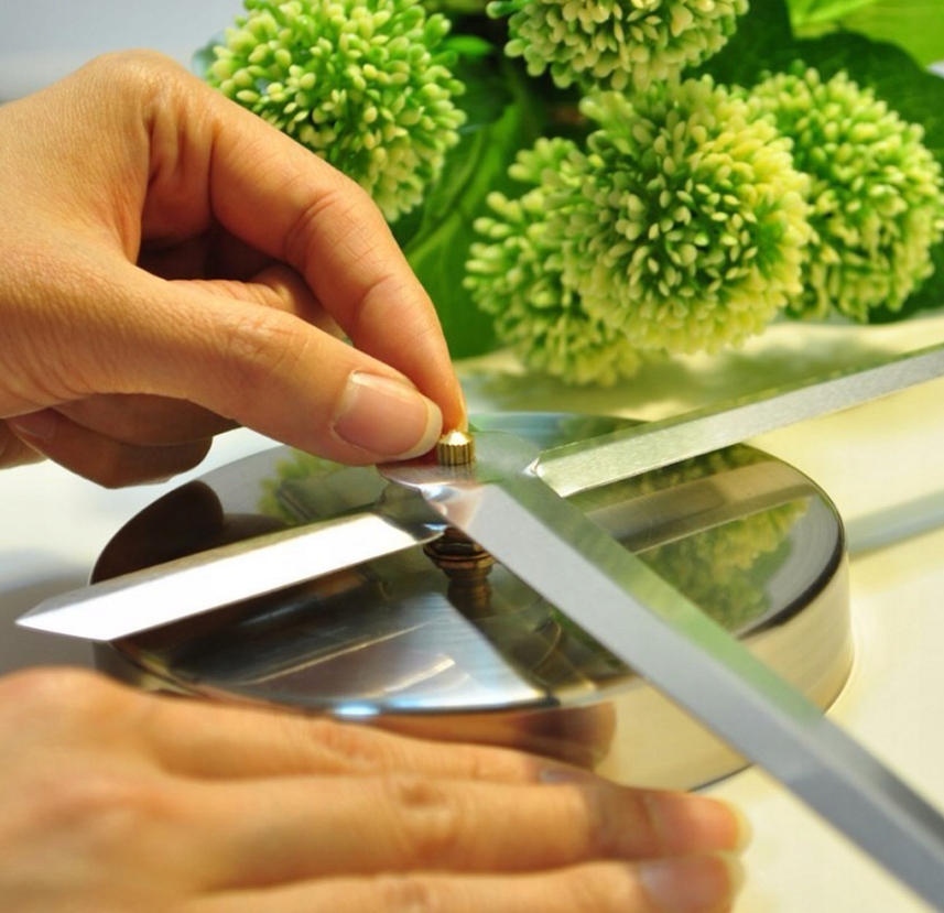 NOWOCZESNY DUŻY ZEGAR ŚCIENNY DIY efekt 3D 70x130 Kod produktu NOWOCZESNY DUŻY ZEGAR SCIENNY DIY 3D NAKLEJANY