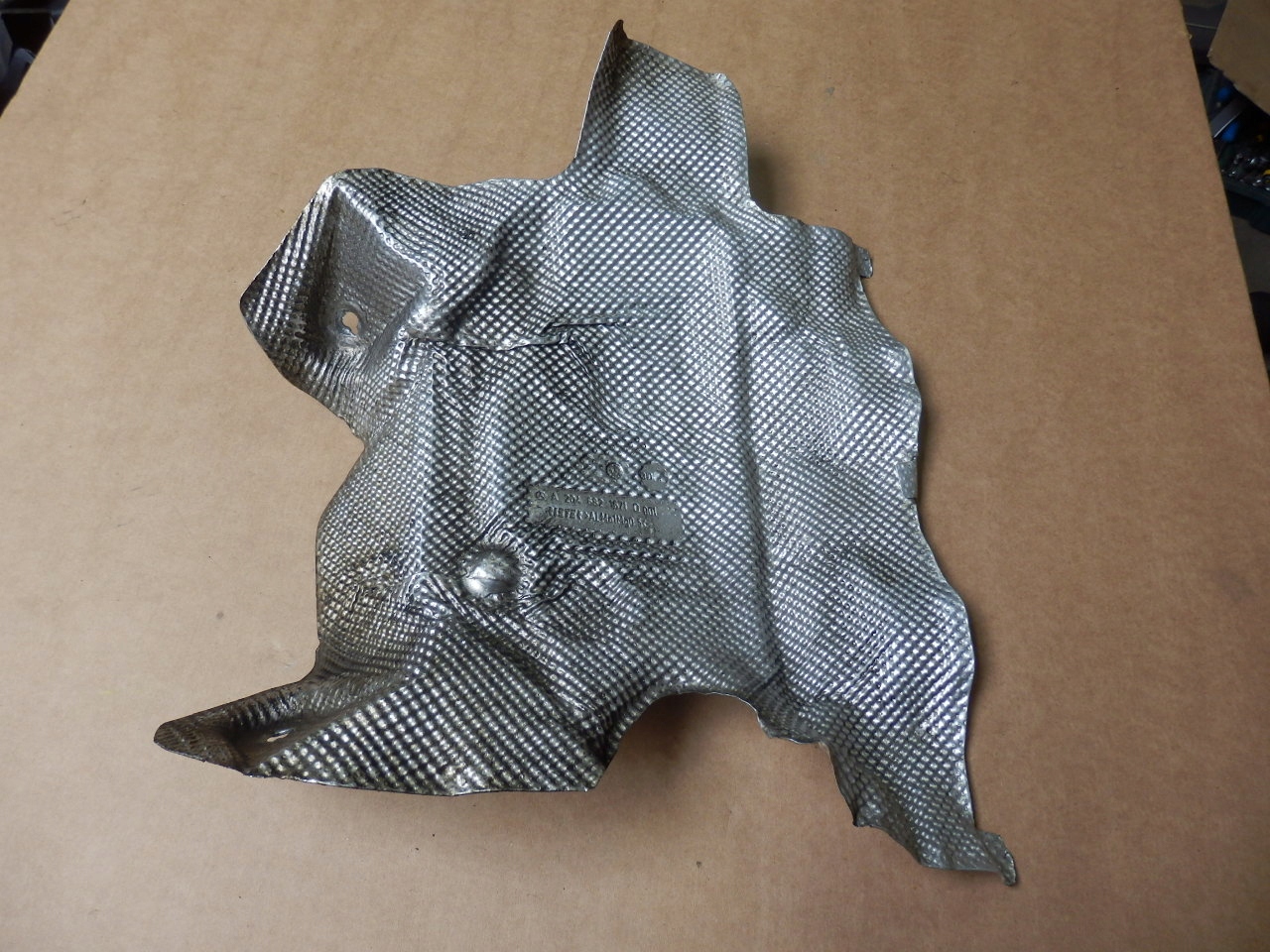 8251209 - Mercedes GLK X204 тепловий щит вихлопний лист