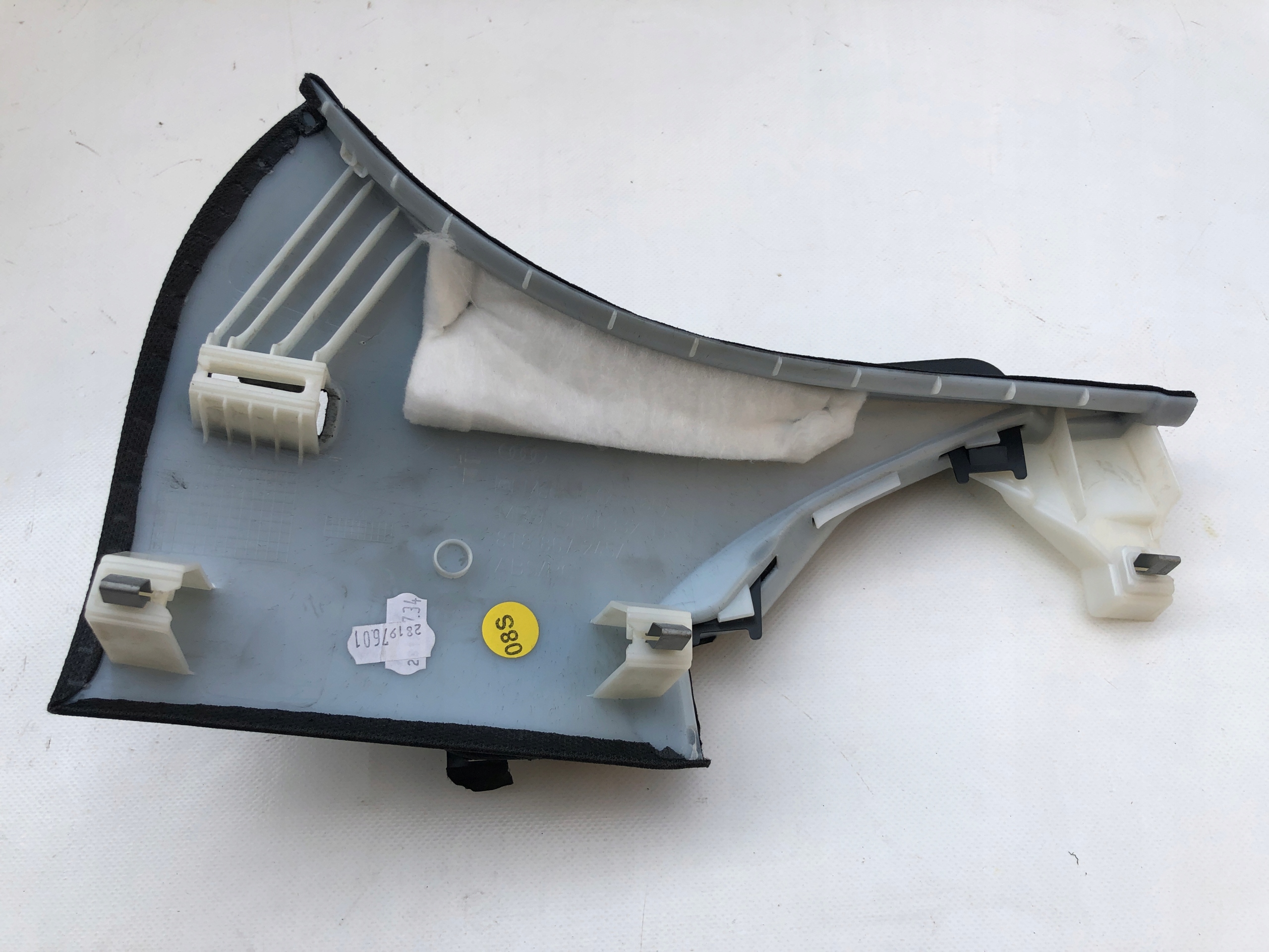 Poszycie słupka D 8T8867245A V48 AUDI A5 S5 8T Sportback S-LINE Typ samochodu Samochody osobowe