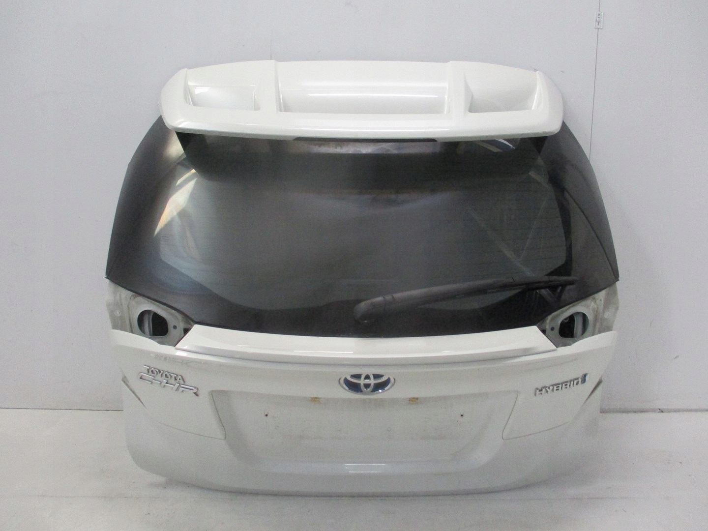 Klapa tylna TOYOTA CHR C-HR KAMERA 17R