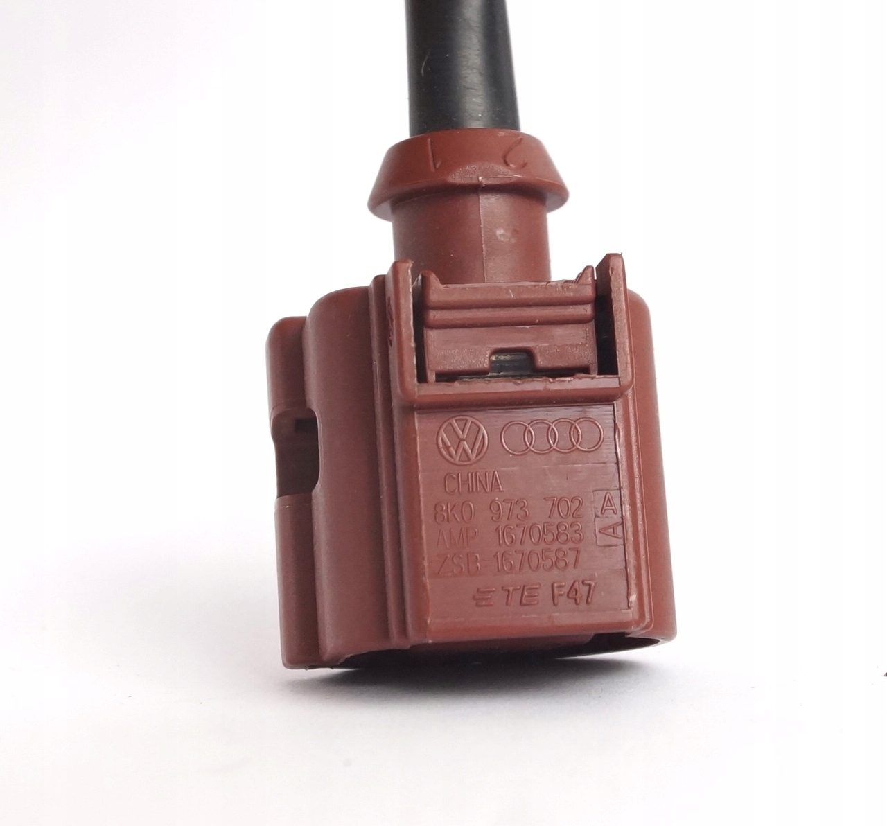 Wtryskiwacz wtrysk AdBlue zawór AUDI 04L131113L Typ silnika Diesel