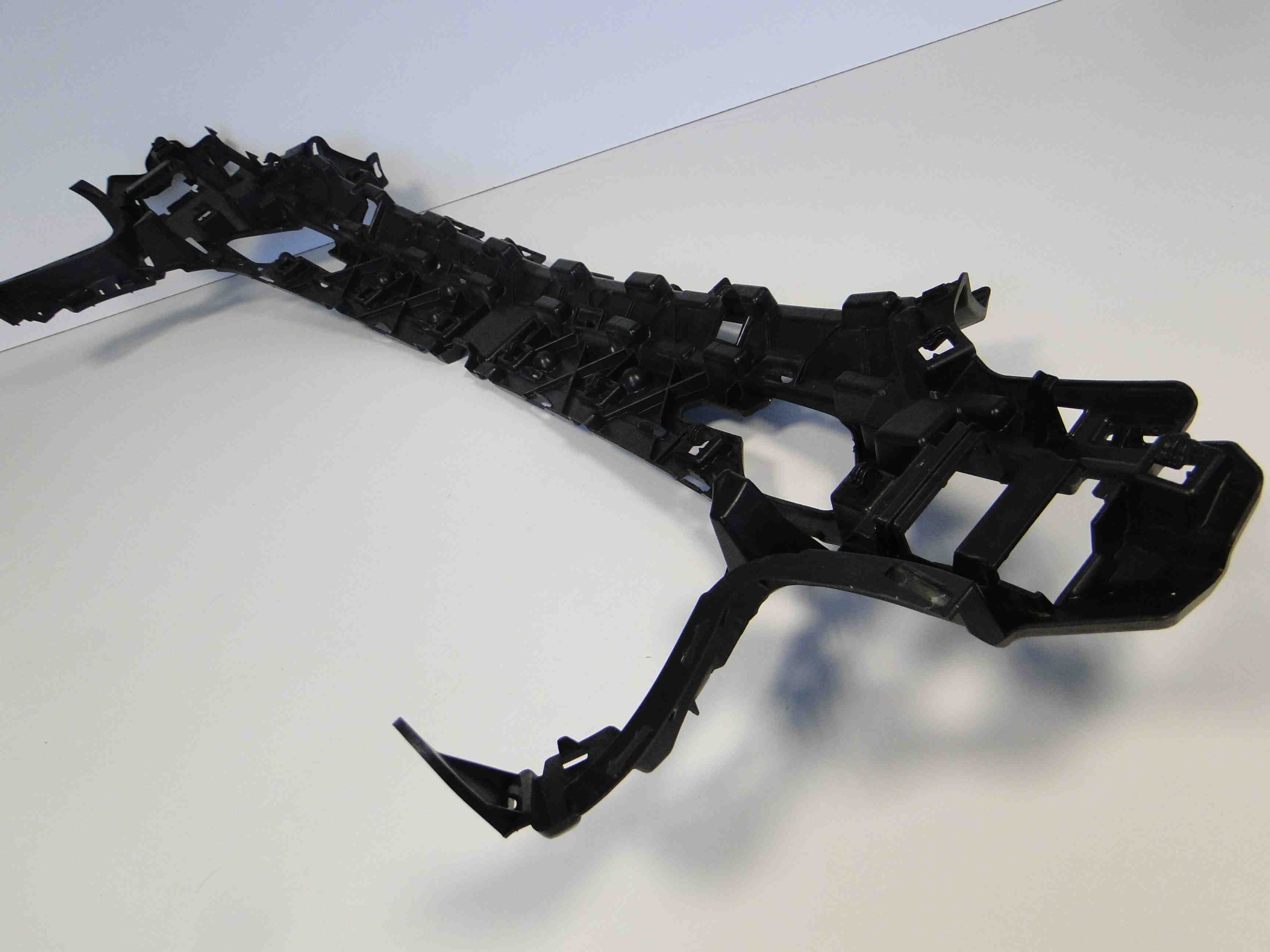 MERCEDES GLC 253 LIFT AMG PAK RAMA ZDERZAKA PRZÓD Strona zabudowy przód