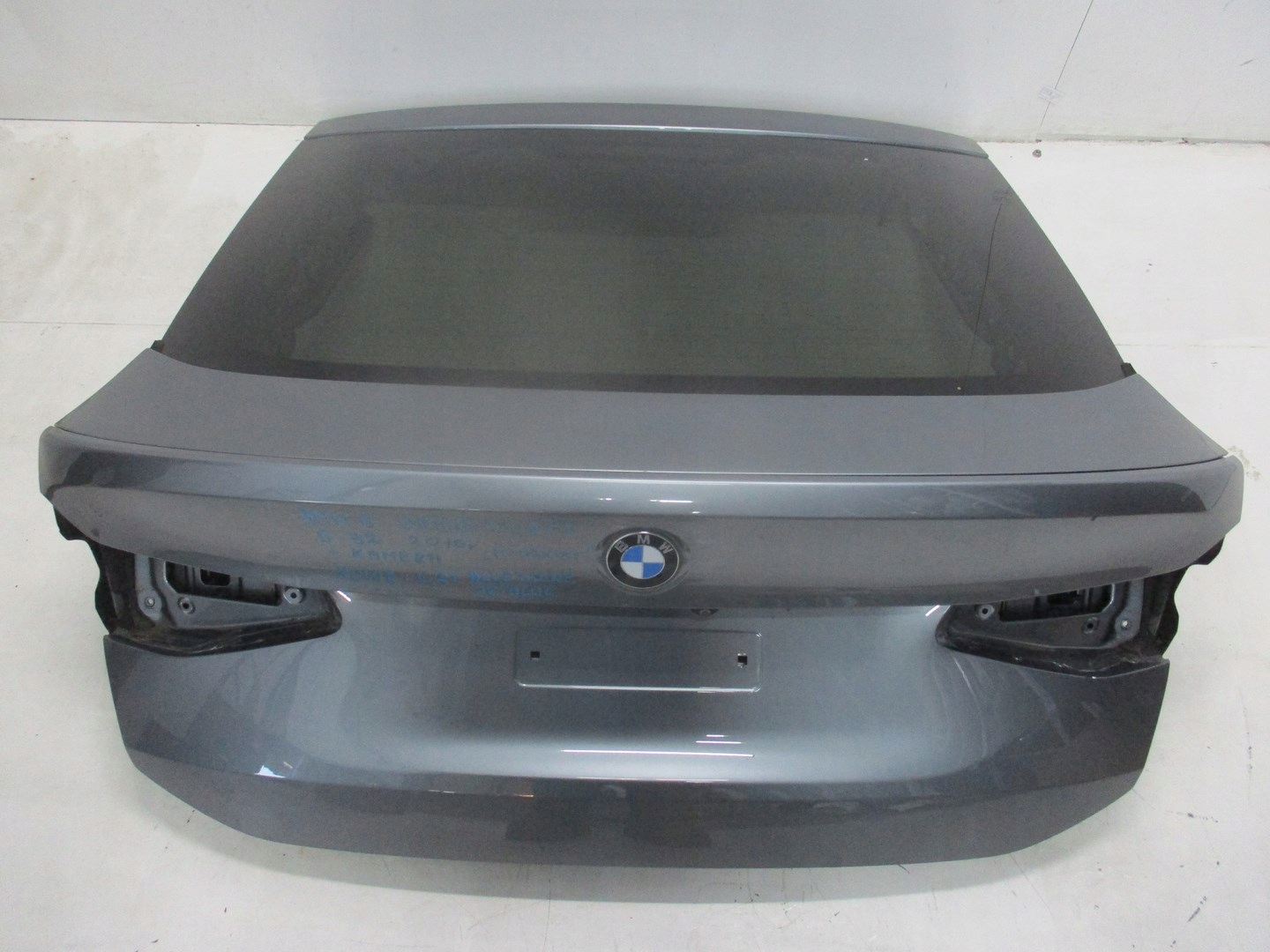 Klapa BMW 6 G32 KAMERA M-PAKIET GRAND TOURER C2Y Numer katalogowy części xx