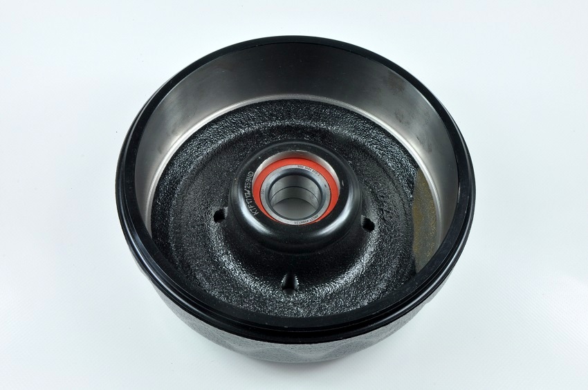 Тормозной барабан KNOTT 200x50 34 с подшипником 4x100