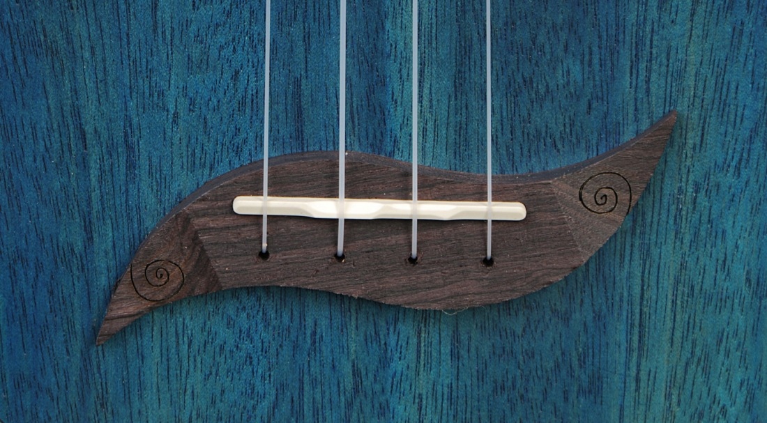 Ukulele koncertowe Flycat W10C niebieskie Rodzaj koncertowe