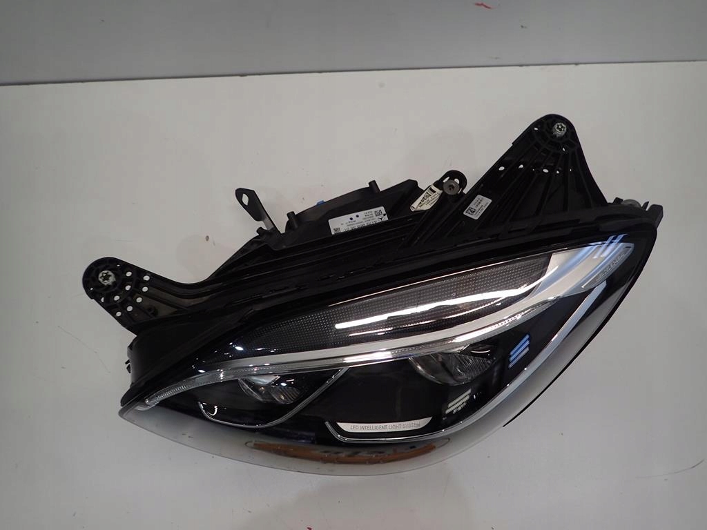Lampa lewa MERCEDES SLK W172 LIFT 17- FULL LED Producent części Mercedes-Benz OE