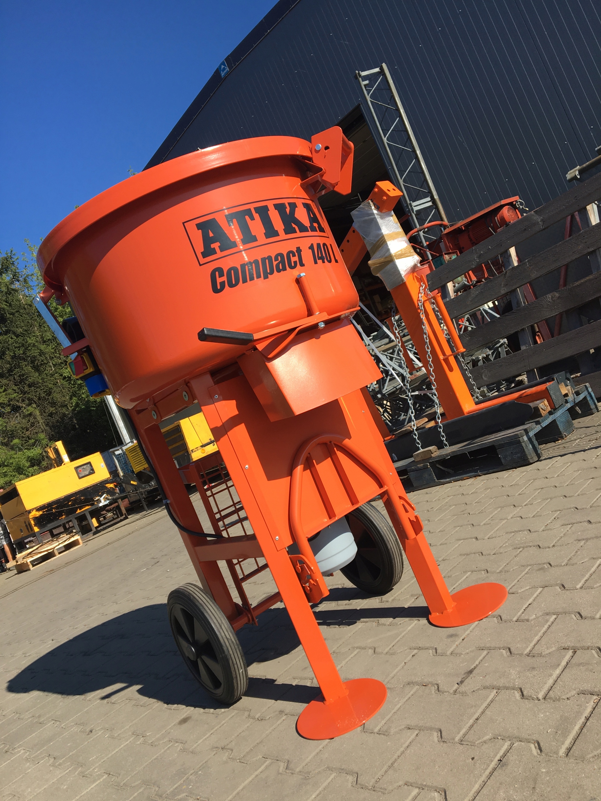 Betoniarka mieszalnik Mixer ATIKA Compact 140L Marka ALTRAD