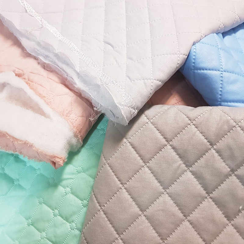 Hroty MIX Bavlna Prošívaná Odřezky Látek 5mb