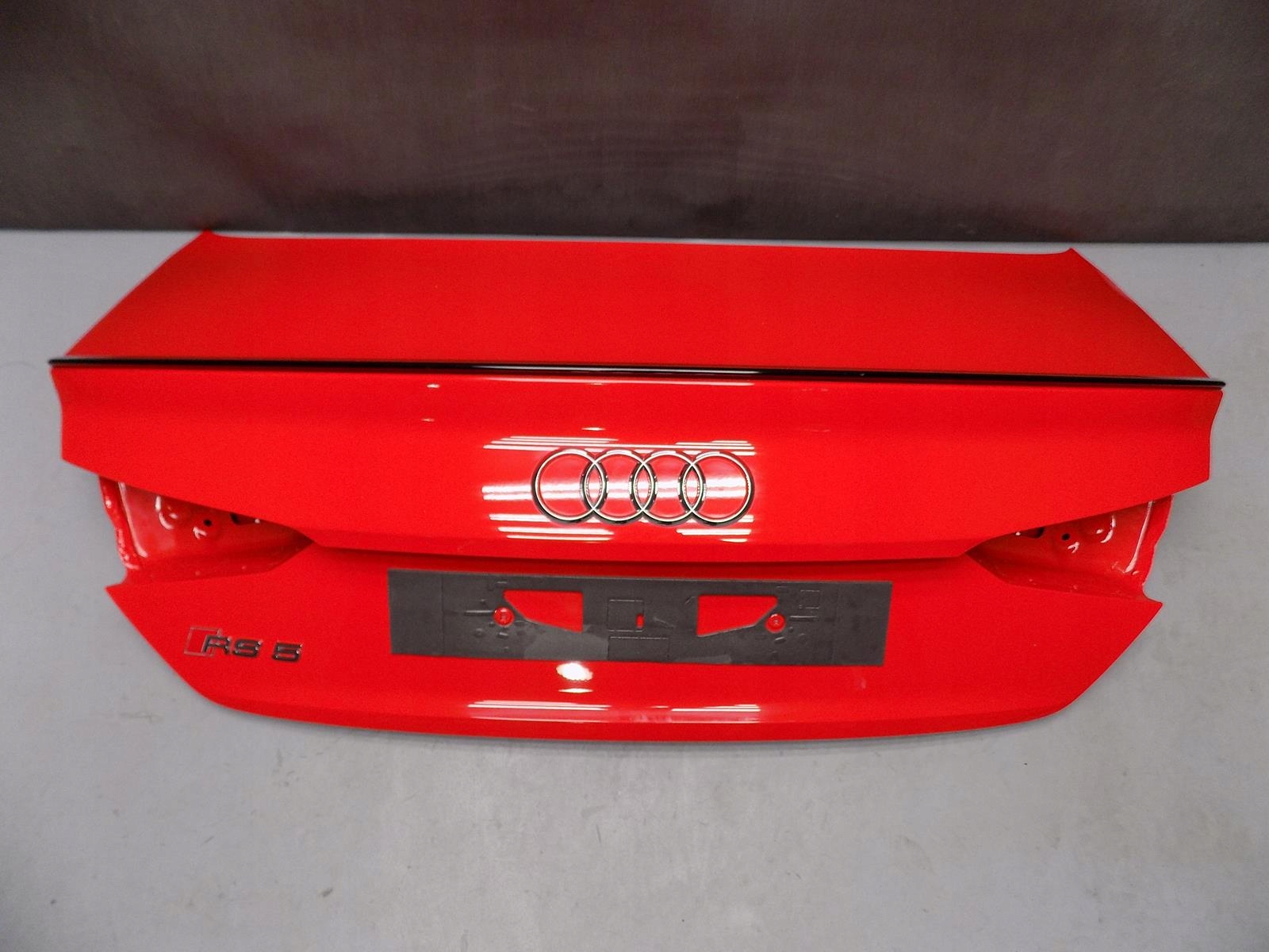 AUDI RS5 8W KLAPA LOTKA LZ3M Typ samochodu Samochody osobowe