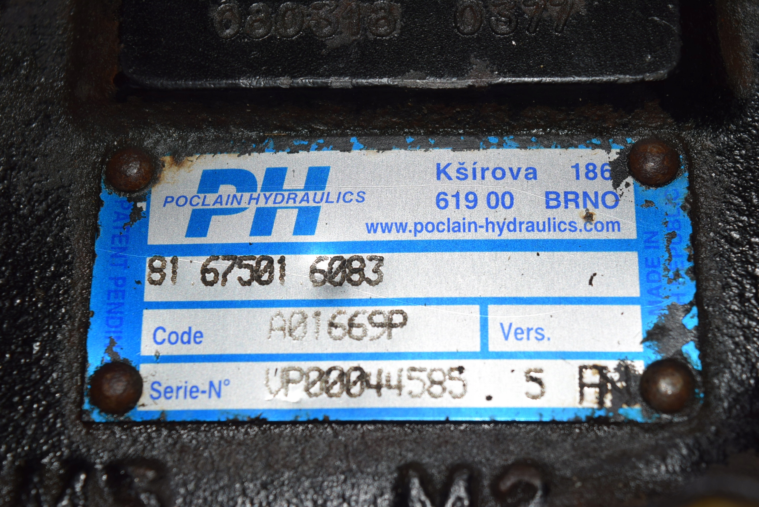 F0c5c28a44608e5ff2b9e333723f