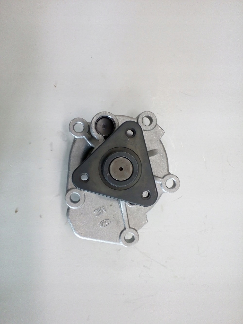 12345ARTJSRYJSGAWRGQ5HW4H535 - Водяний Насос Двигун Тета Hyundai