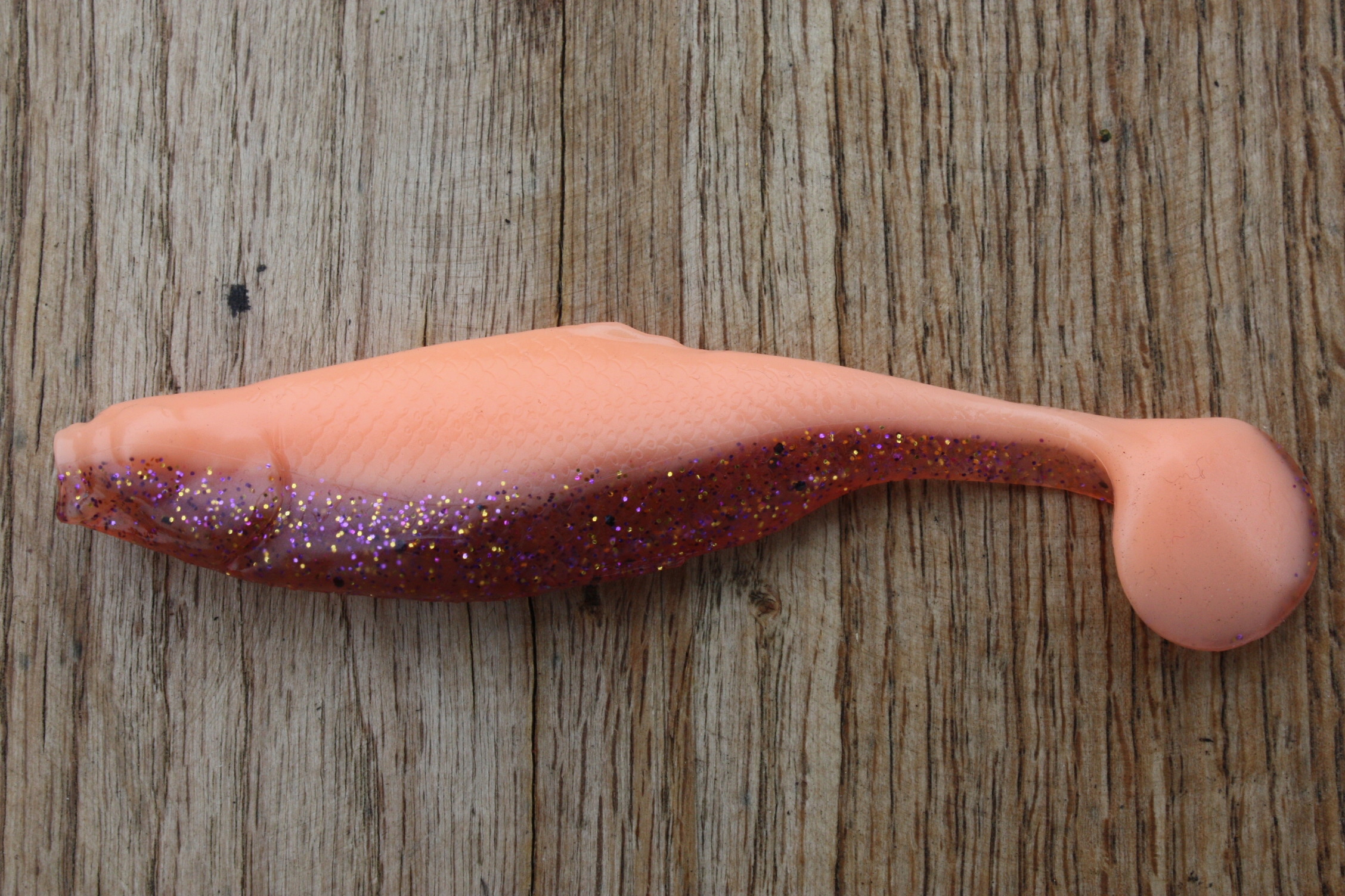 Guma Realistic Shad Matusiak Płoć 7cm nr 043