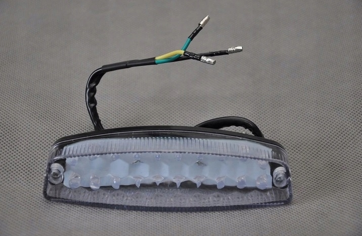 LAMPA TYŁ UNIWERSALNA MOTOCYKL SKUTER QUAD LED Numer katalogowy części 07-l2009