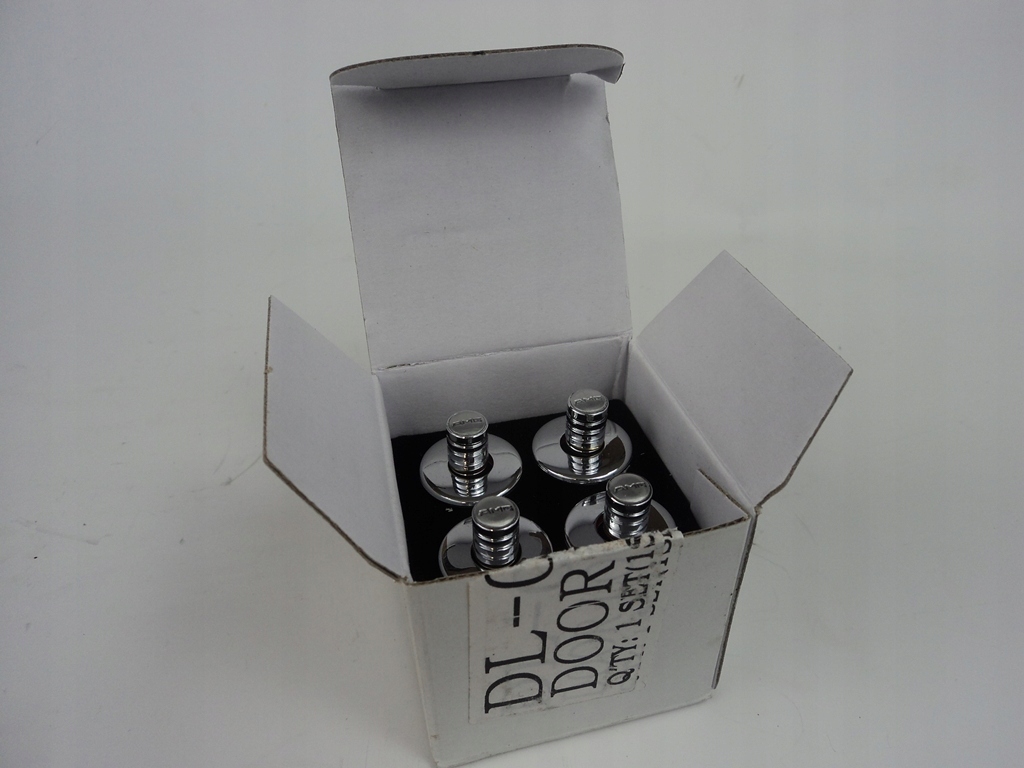 KOŃCÓWKI CENTRALNEGO MERCEDES AMG DOOR LOCK