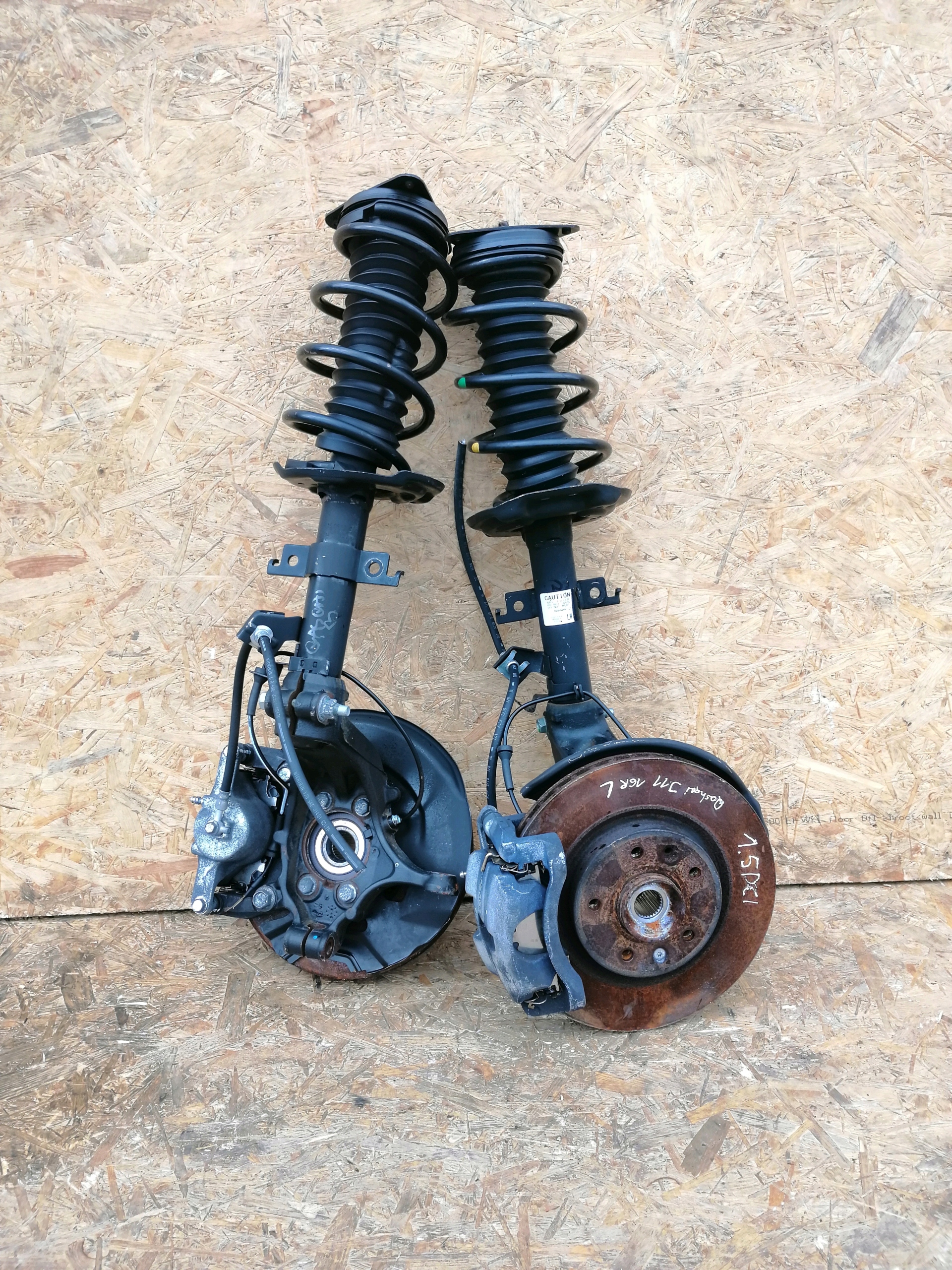 swing shock absorber right NISSAN QASHQAI J11 1.5