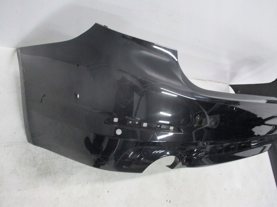 bumper BMW 5 G30 below PDC unprotected rear part