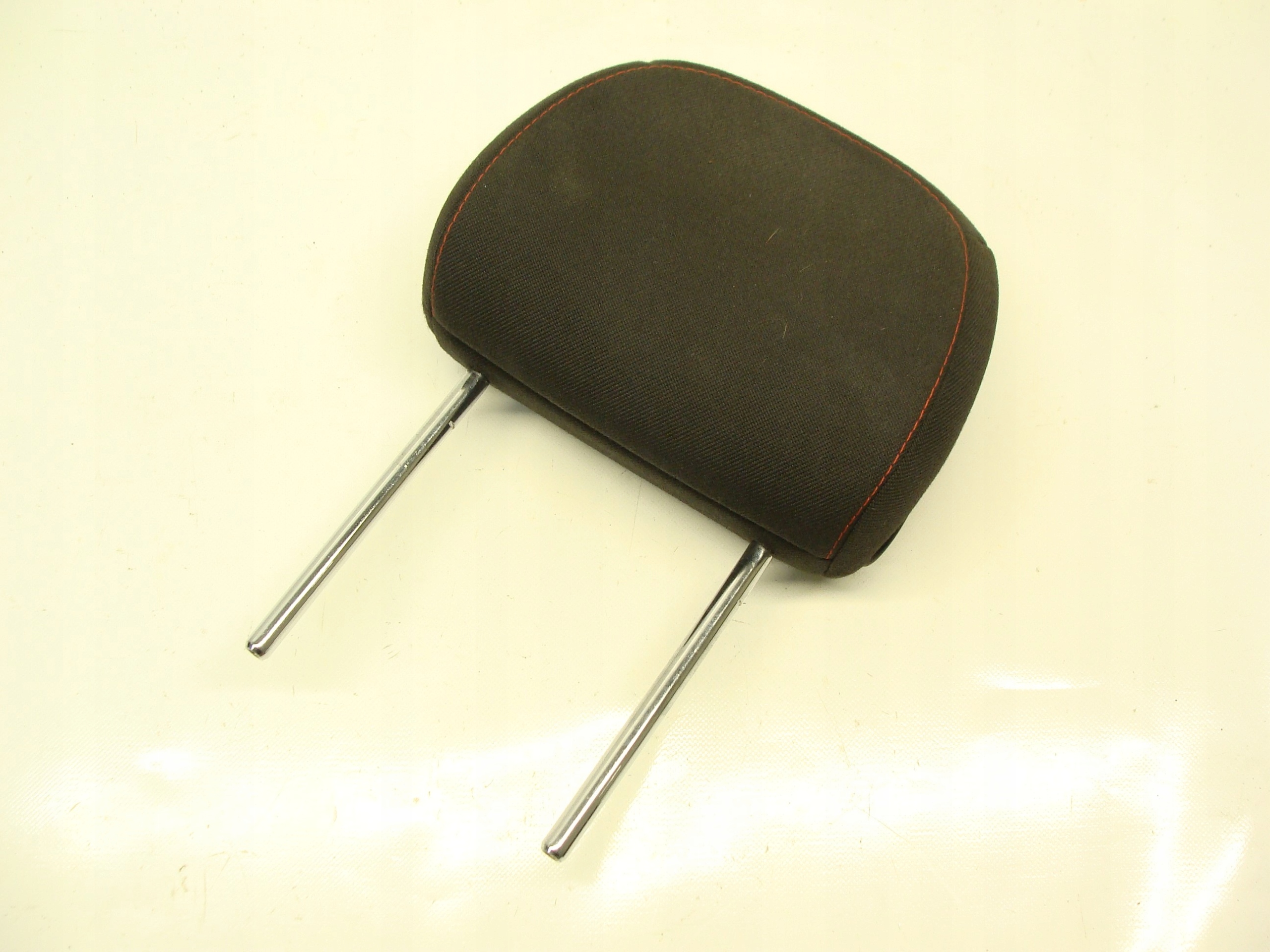 OPEL CORSA D ZAGŁÓWEK FOTELA PRZÓD