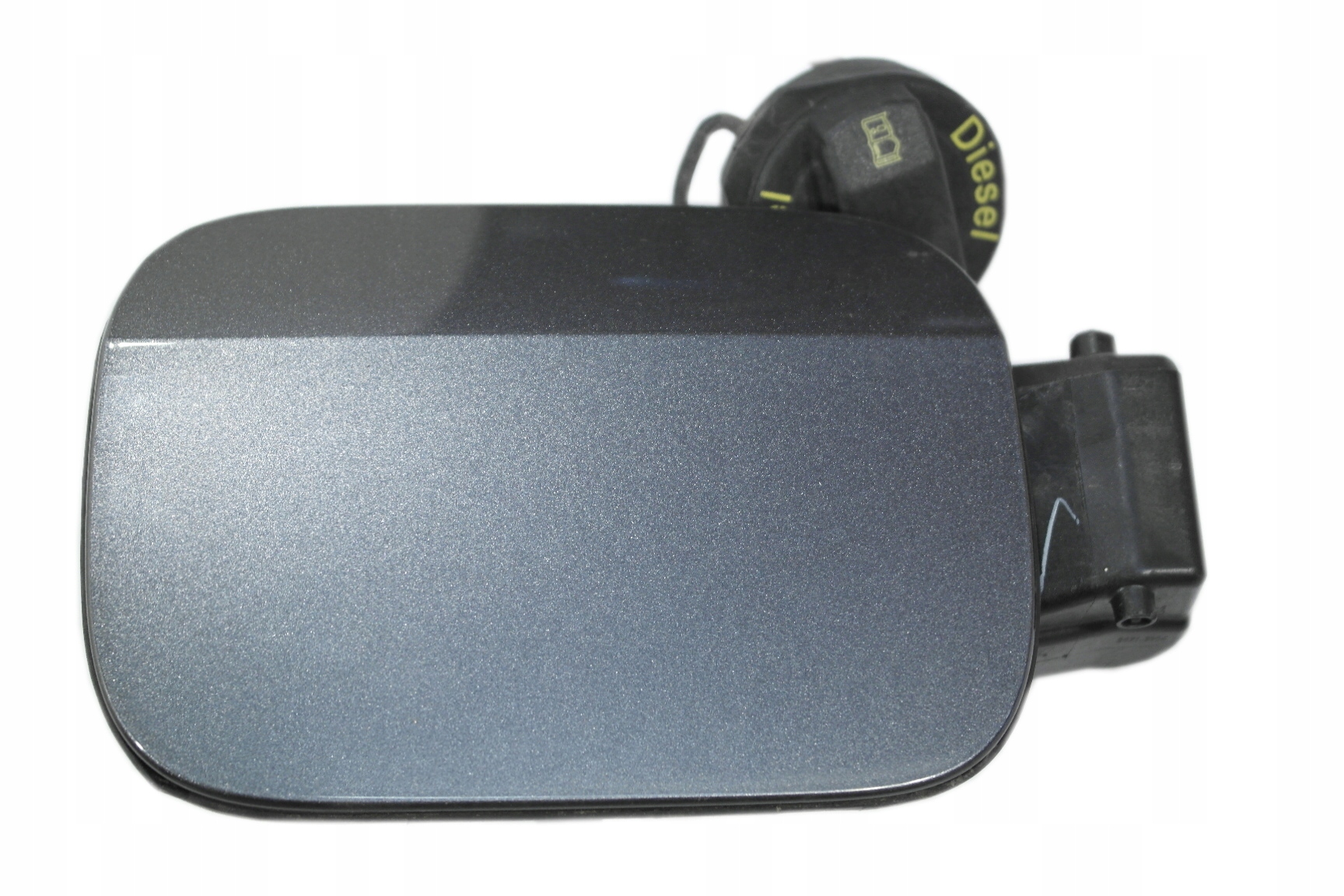 VW JETTA 5C6 KLAPKA WLEWU PALIWA TDI LD7X