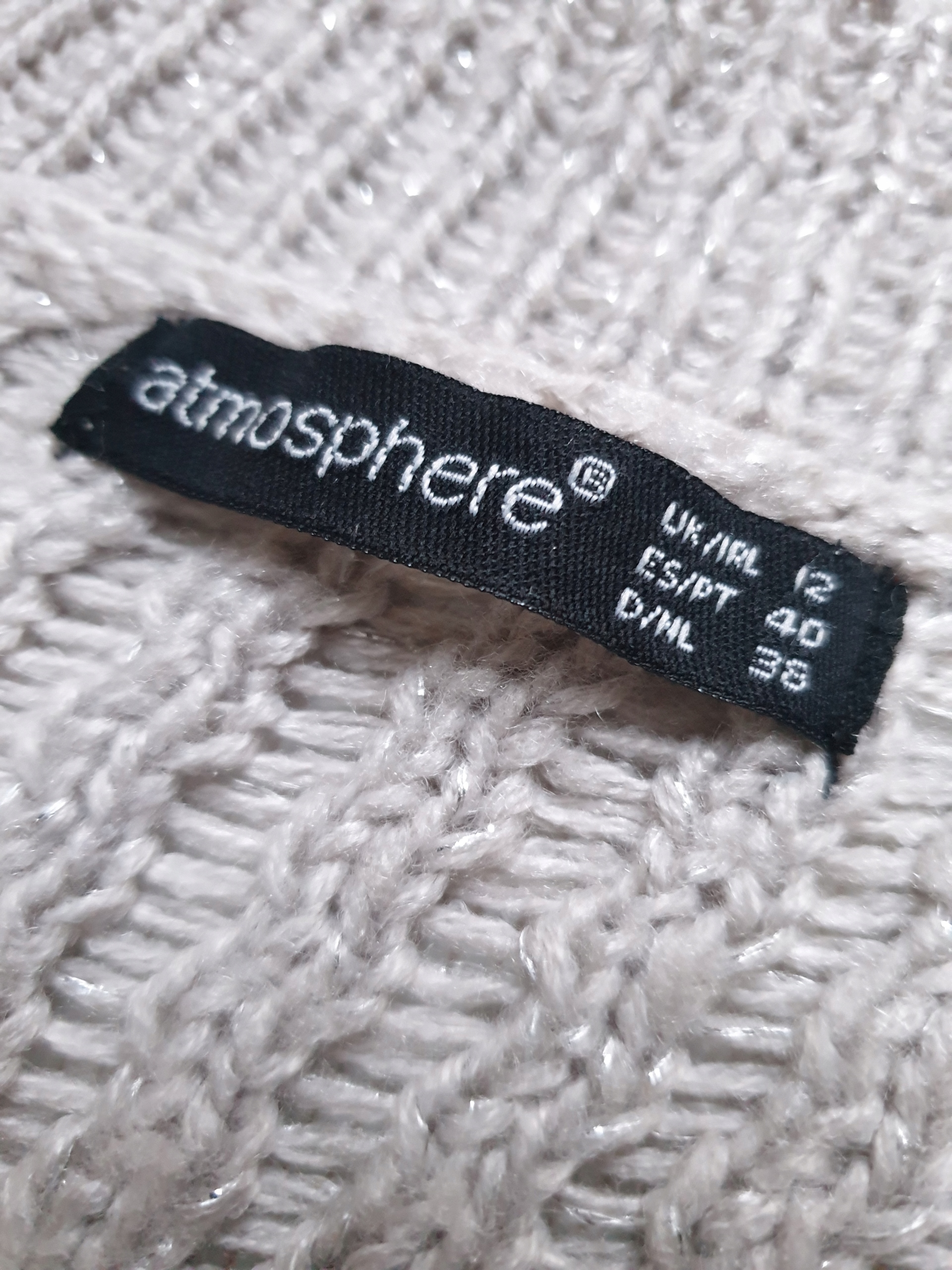 Sweter rozmiar 38 Materiał dominujący akryl