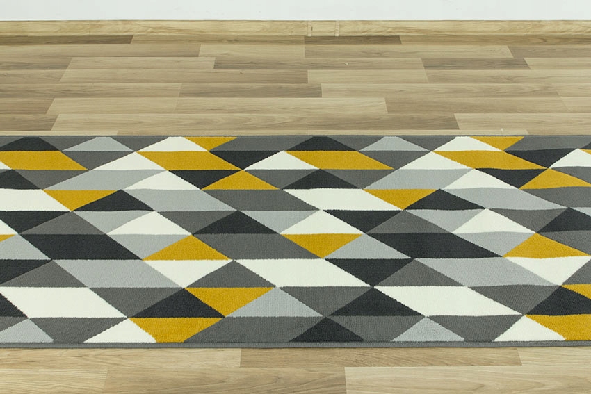 szer. 80 cm SZARY ŻÓŁTY CHODNIK DYWANOWY LUNA TRÓJKĄTY ROMBY NA KORYTARZ Marka Akcila