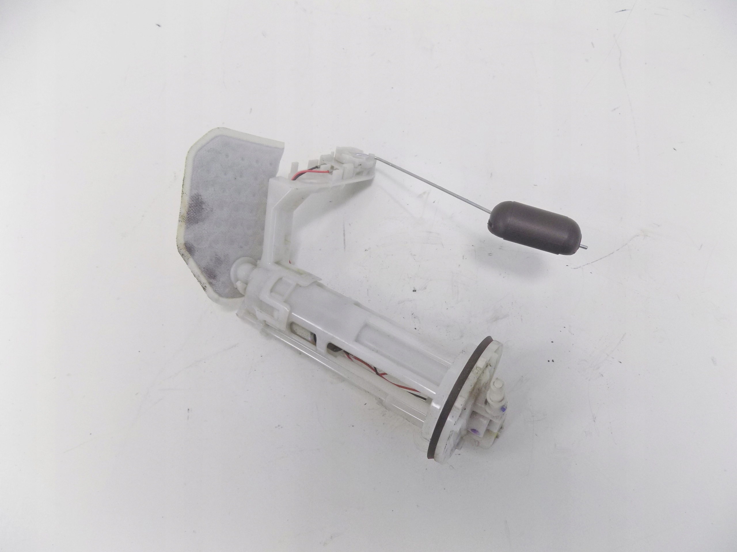 HONDA FORZA NSS 125 WTRYSK PALIWA PRZEWOD