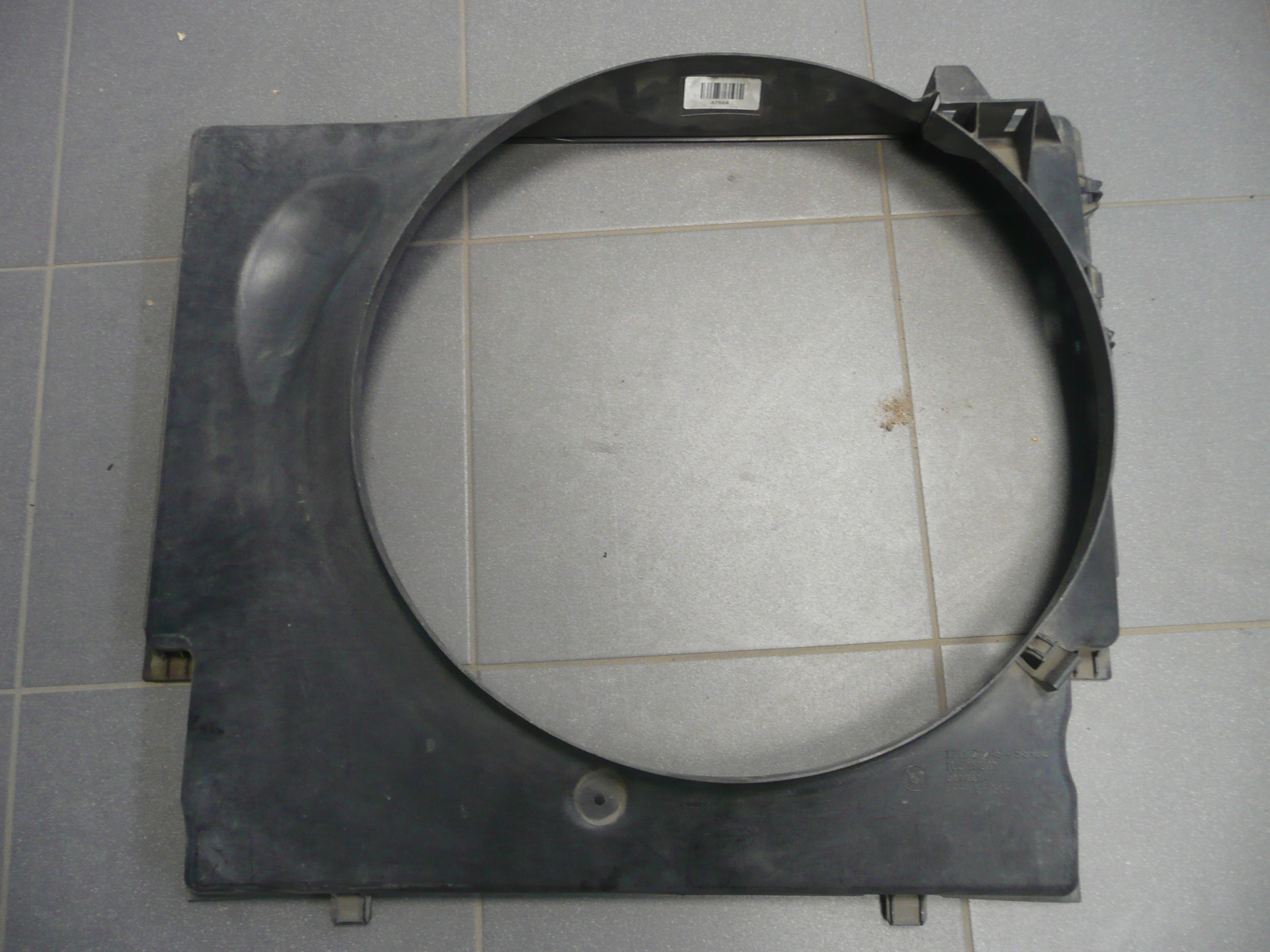 Bmw e65 e66 oslona wentylatora 2249458