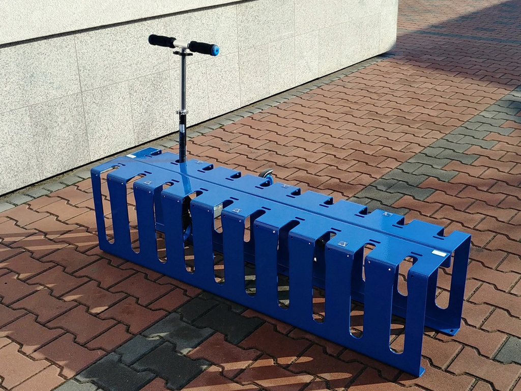 STOJAK NA HULAJNOGI Z MOŻLIWOŚCIĄ ZAPIĘCIA HB10 Rodzaj modułowy