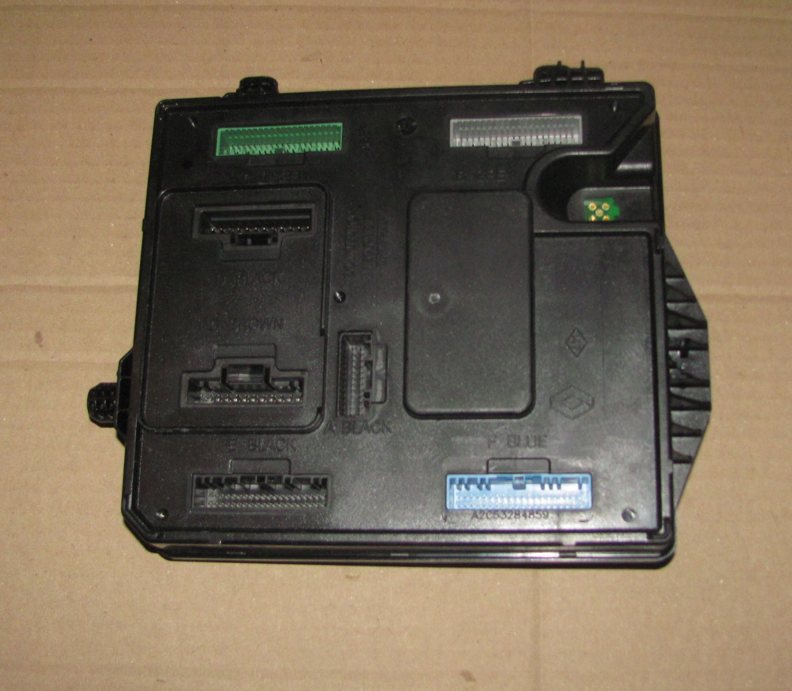 MODUŁ BCM 95 SCENIC III MEGANE III 284B17715R