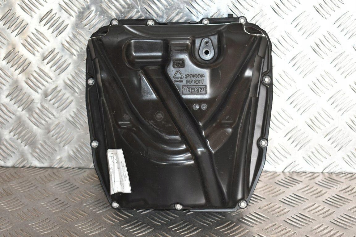 T2200603 - Корпус воздушного фильтра TRIUMPH TIGER 800 XC 11-