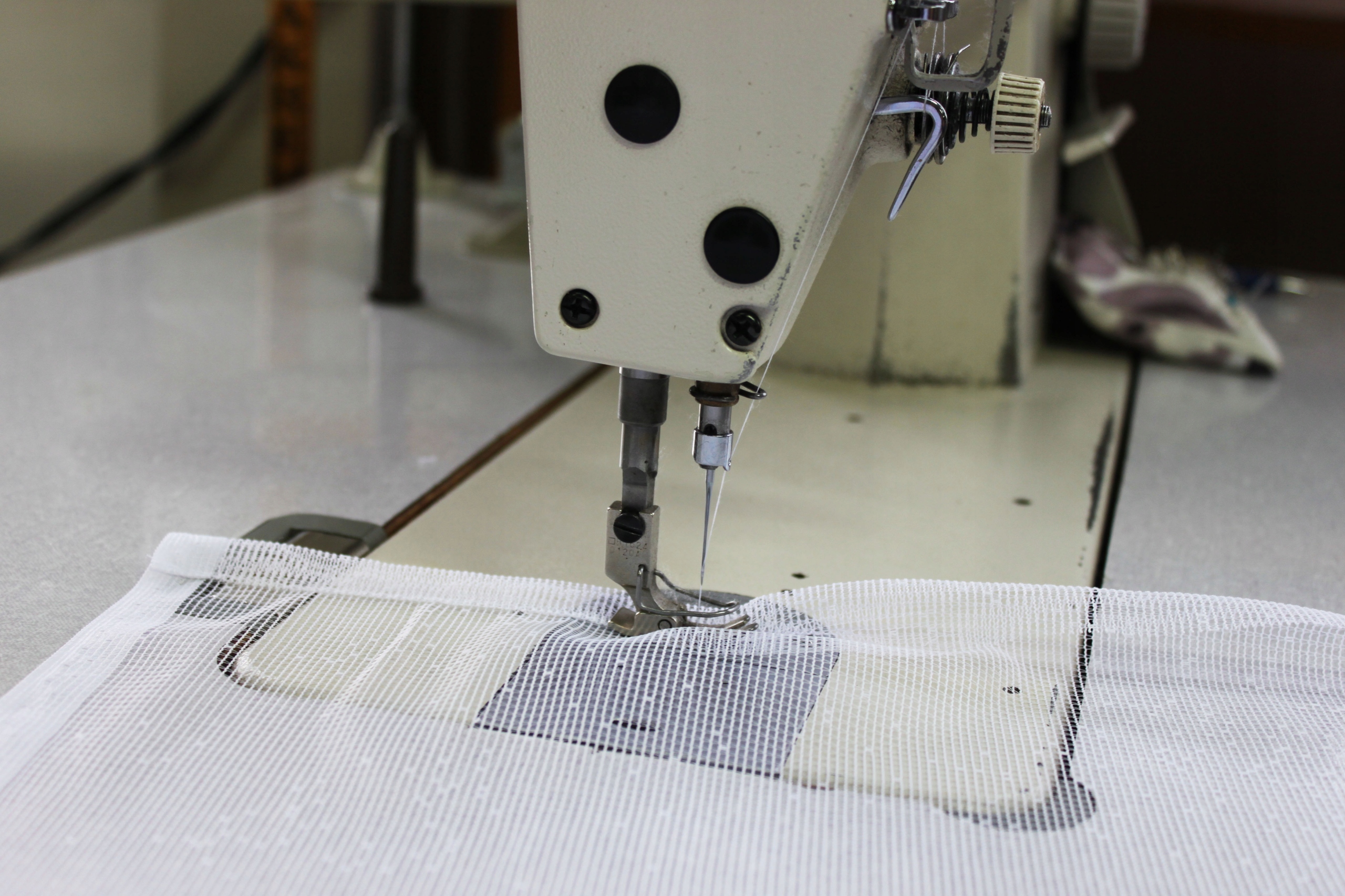 USŁUGA WSZYCIA TAŚMY MARSZCZĄCEJ +OBSZYCIE BOKÓW