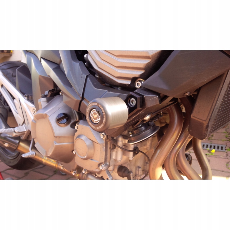 CRASH PADY KAWASAKI Z800 2013- WOMET-TECH EAN (GTIN) 5904954410470