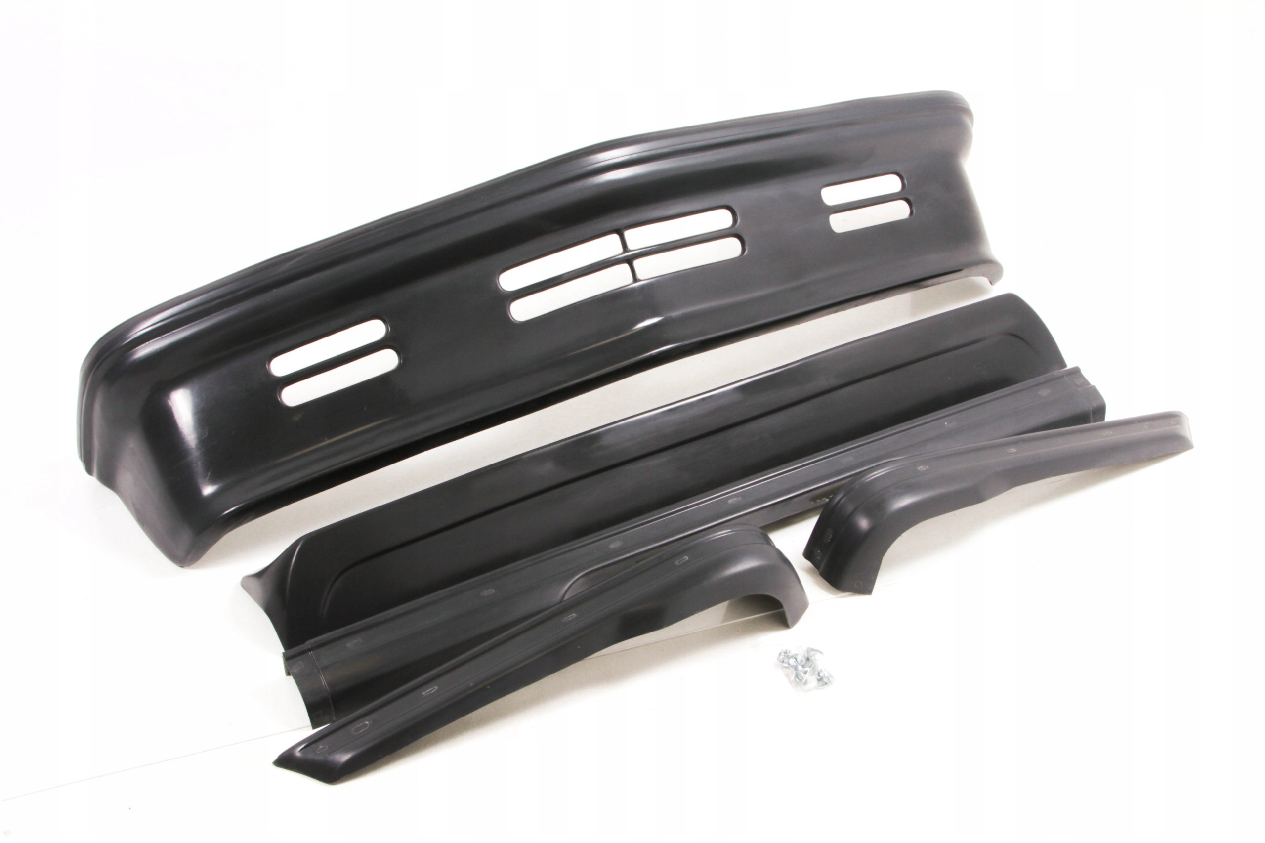 CFS.BME21.13006 - Бамперы + Элерон пакет Автоспорт BMW E21