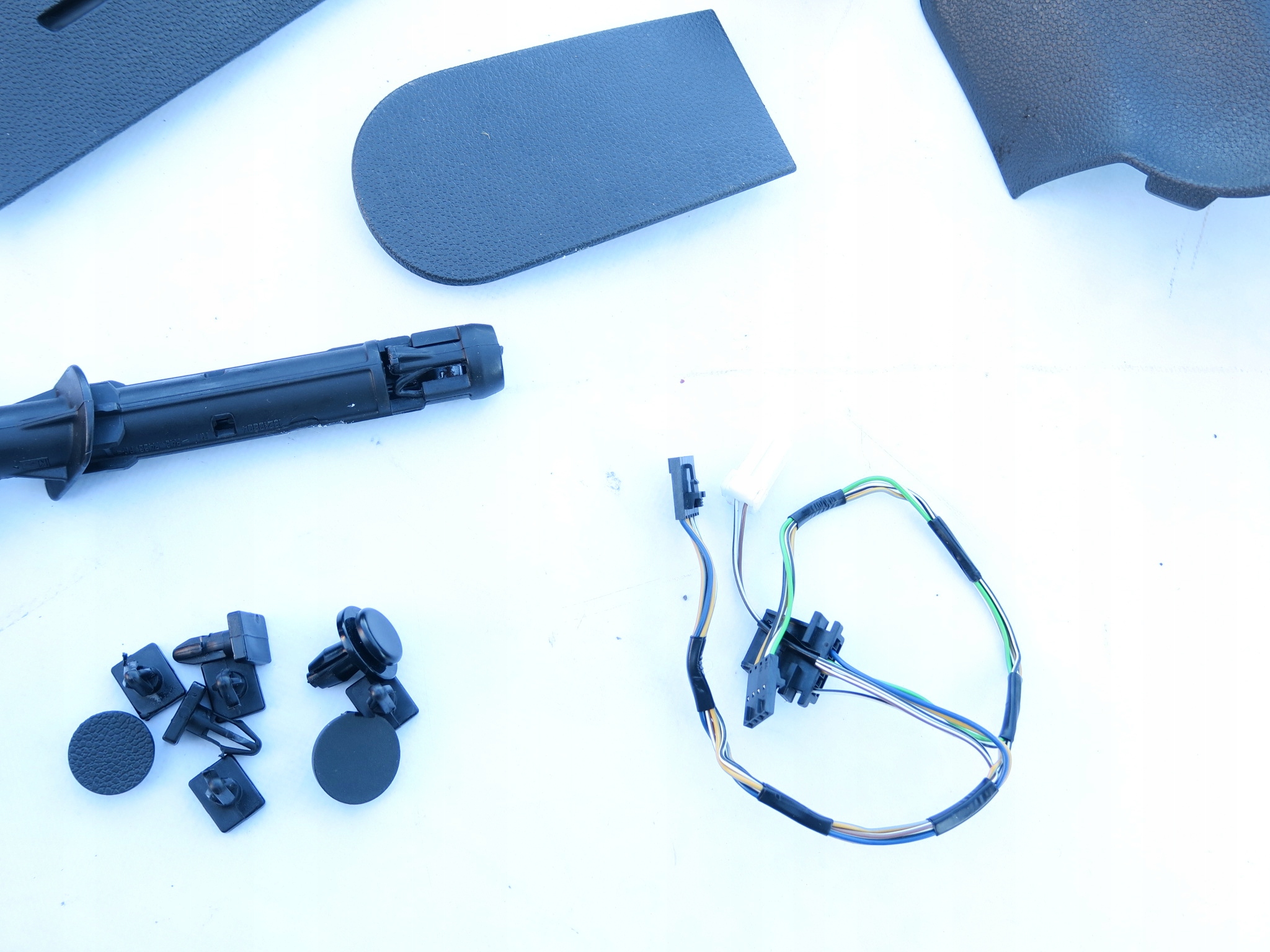 PLASTIKI OSŁONKI ZASLEPKI OPEL CORSA D LIFTING 11- Wersja Europejska