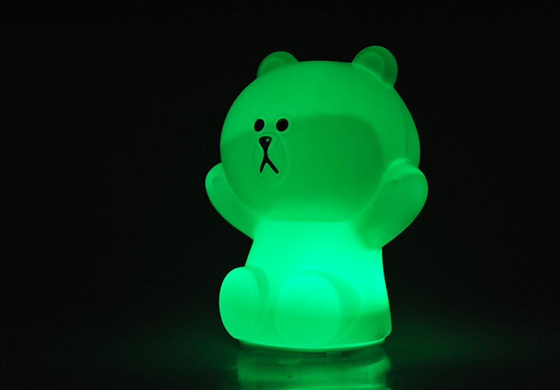 Lampka nocna dziecięca Miś Niedzwiadek 4 kolory Kod producenta mis