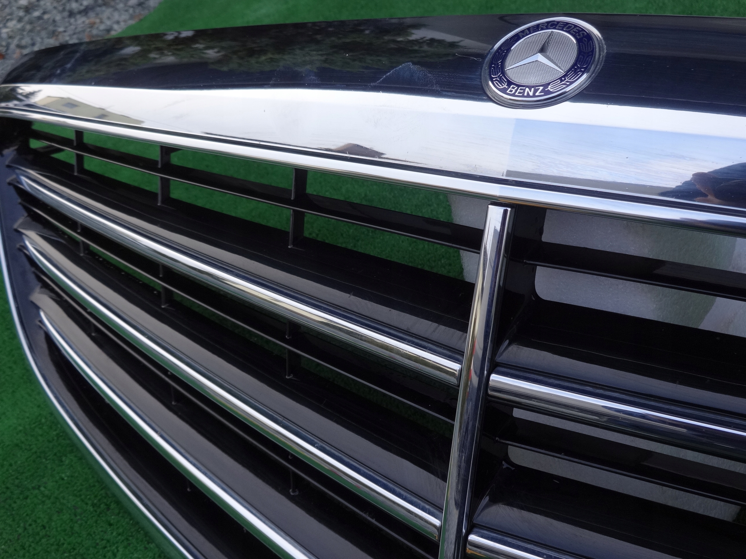 решетка радиатора Капоты MERCEDES C класс W205 Elegance