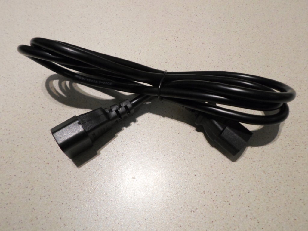 

Kabel Zasilający C13/14 1,5M Przedłużacz