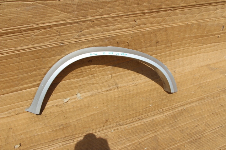 BMW X5 E70 2007+ накладка крыла лева зад. M НАБОР ОРИГИНАЛ