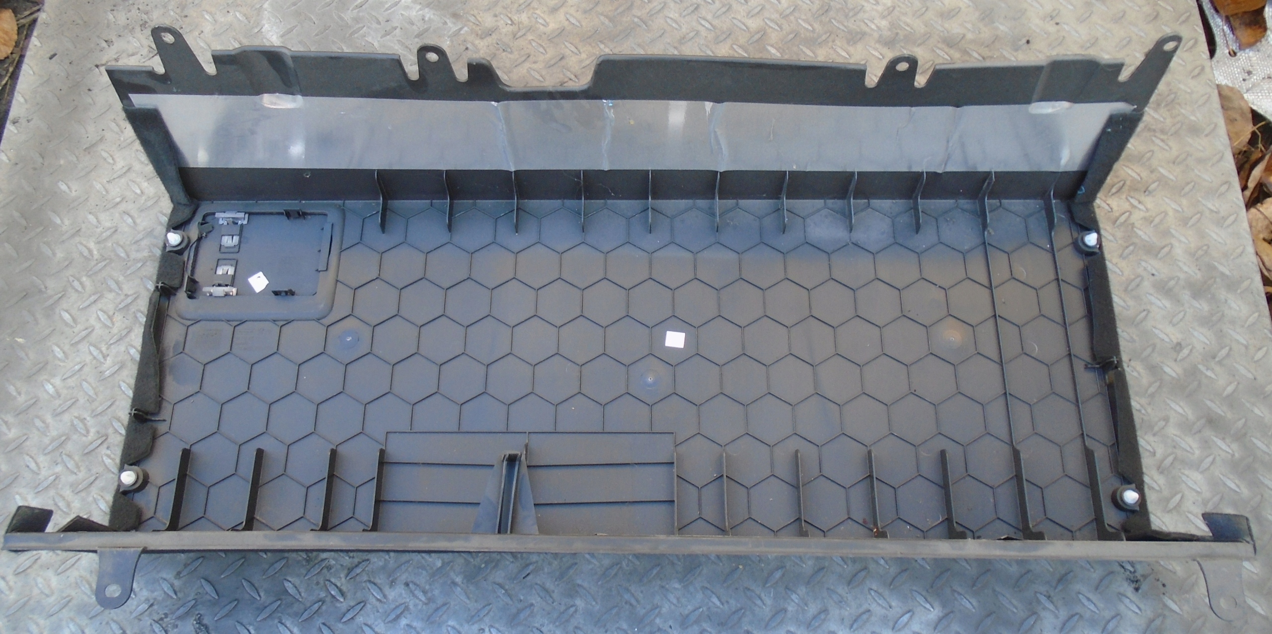 CITROEN DS5 HYBRID PLASTIK OSŁONA BATERII Producent części Citroen OE