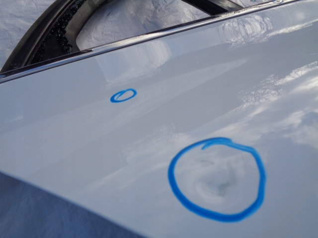 MEGANE IV DRZWI PRAWE TYLNE BEZ SZYBY DV369 Kolor biały