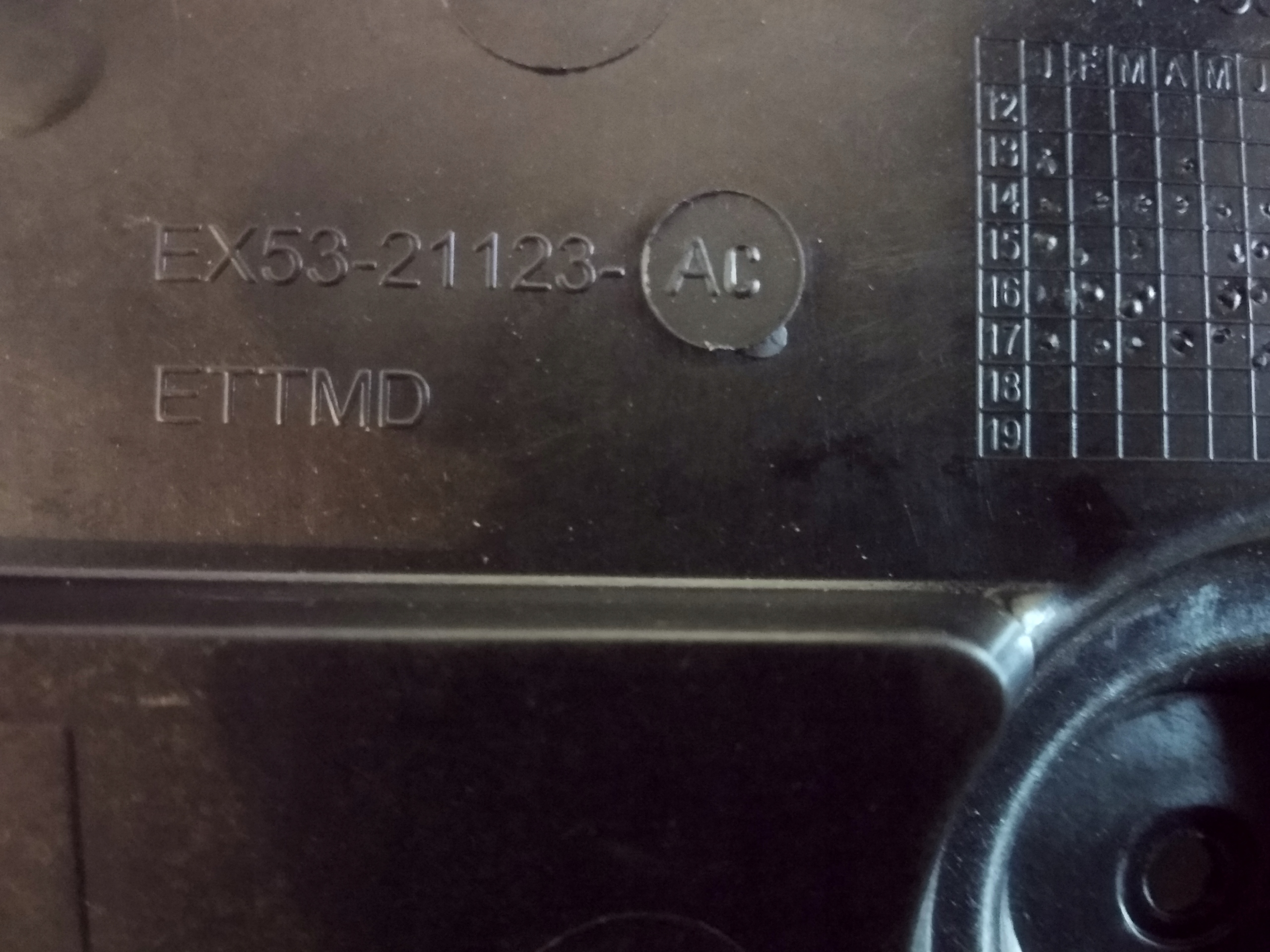 JAGUAR F TYPE OSLONA DRZWI PRAWE PRZOD 2015 Parts manufacturer Jaguar original OE