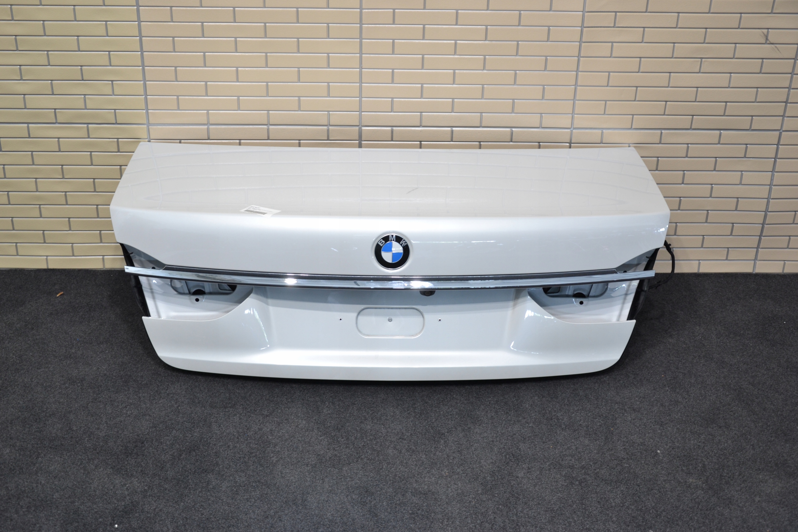 BMW G11 G12 KLAPA TYŁ TYLNA KOMPLETNA KOLOR A96