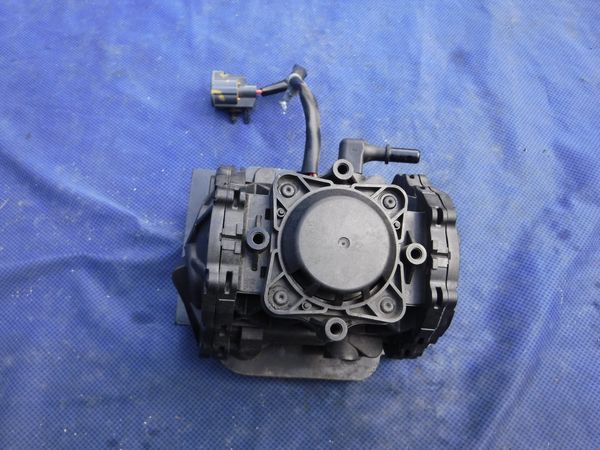Вакуумный насос CV68-2C506-BB FORD FOCUS MK3 ELECTRIC