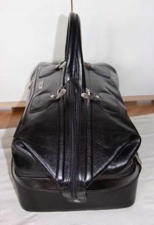 Боковая черная кожаная сумка сумка чемодан кожа