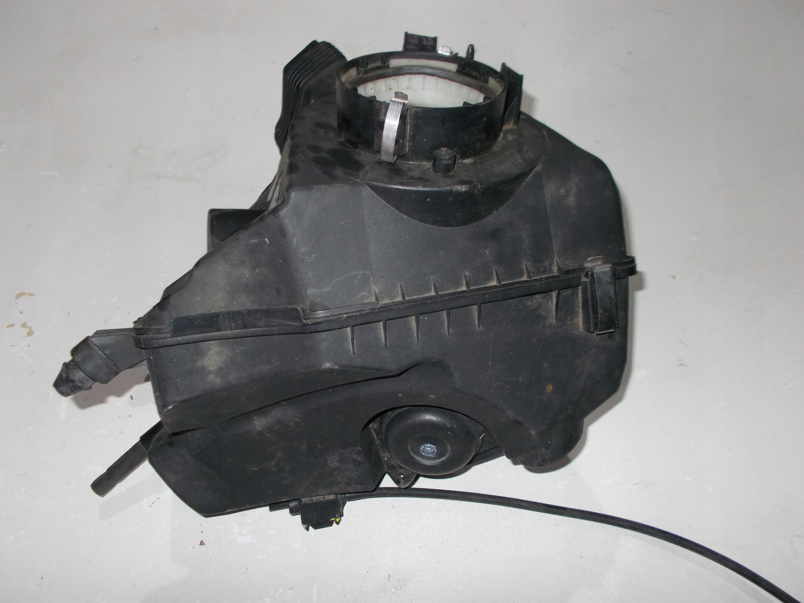 AUDI A6 C6 3.2 GEHÄUSE FILTER LUFT 4F0133835F