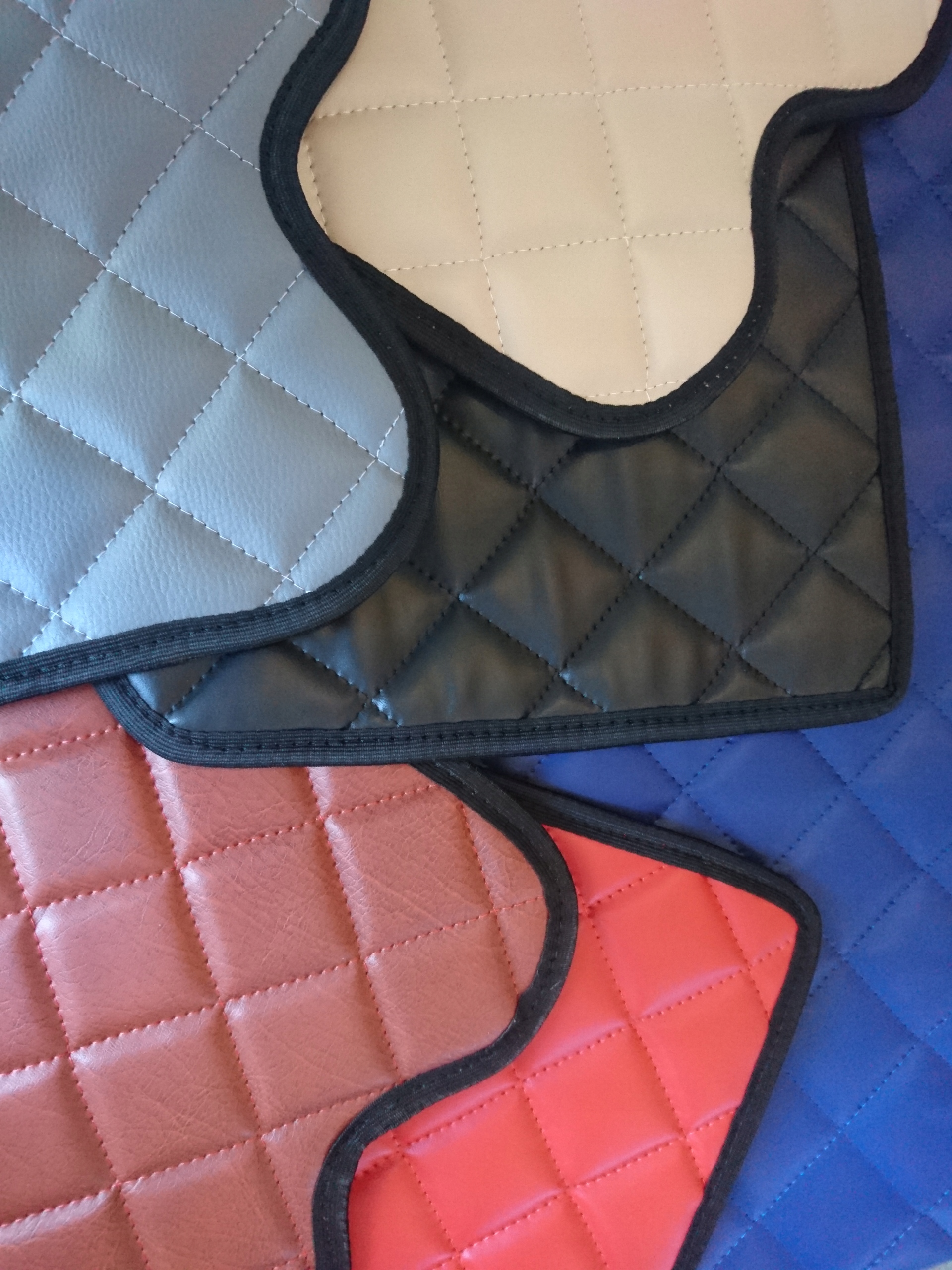 DYWANY PODŁOGI PIKOWANE SCANIA S od 2017r ECO EAN (GTIN) 971803200082