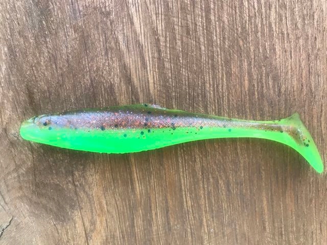 Guma Realistic Shad Matusiak Kiełb 7cm nr 001 Neon