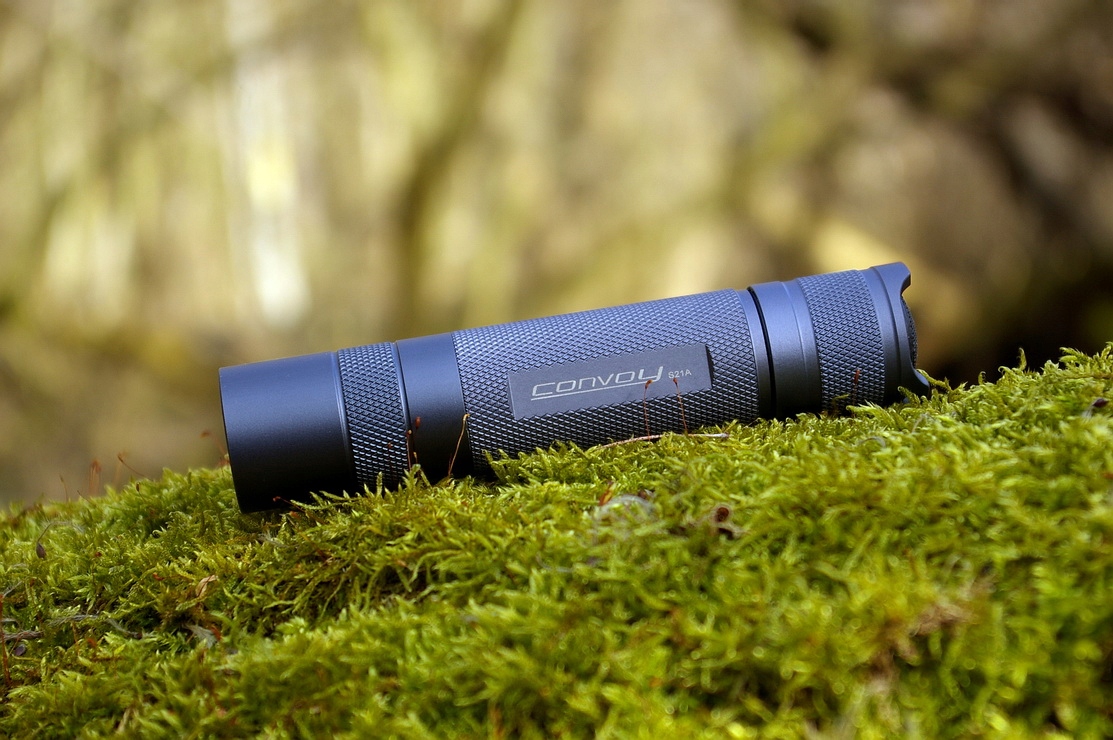 Bocialarka Convoy S21A 1800lm SST-40 5000K ref. OP EAN (GTIN) 3504432570027